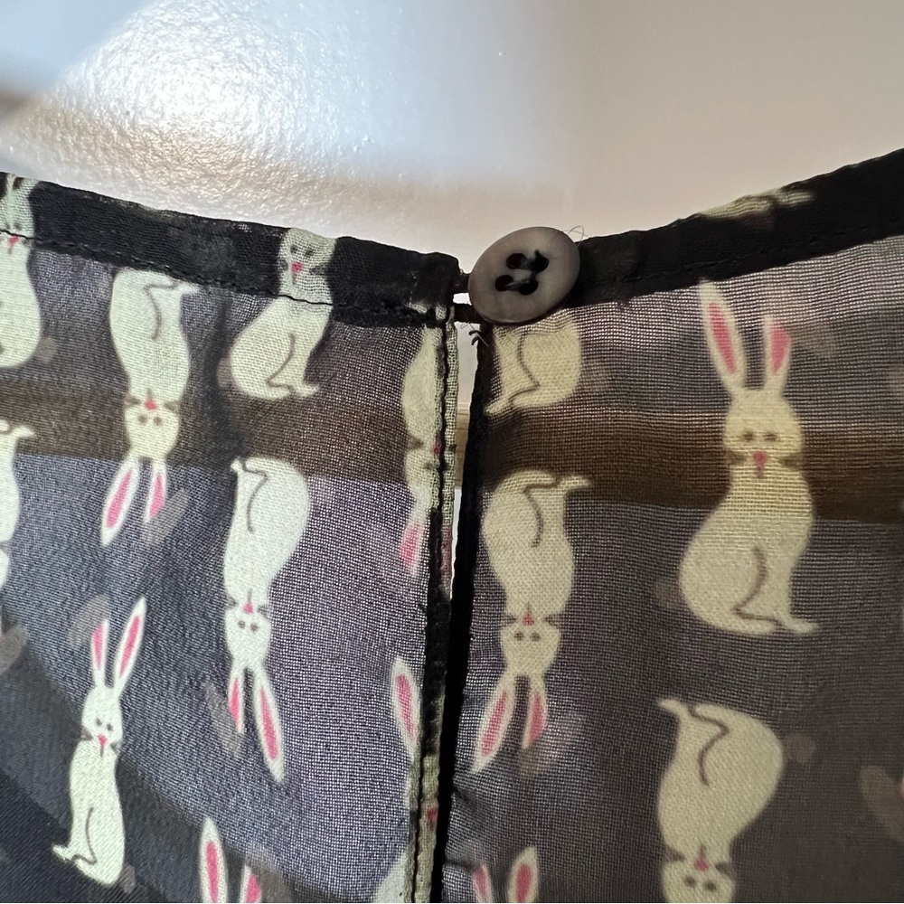 [FARM Rio] Stylish Black and Cream Bunny Women's Top - Picture 6 of 9